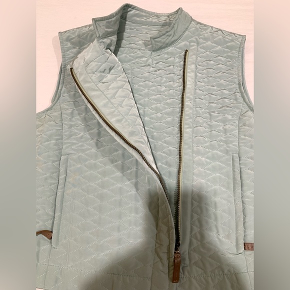 MaxMara Weekend Quilted Vest - Picture 7 of 12